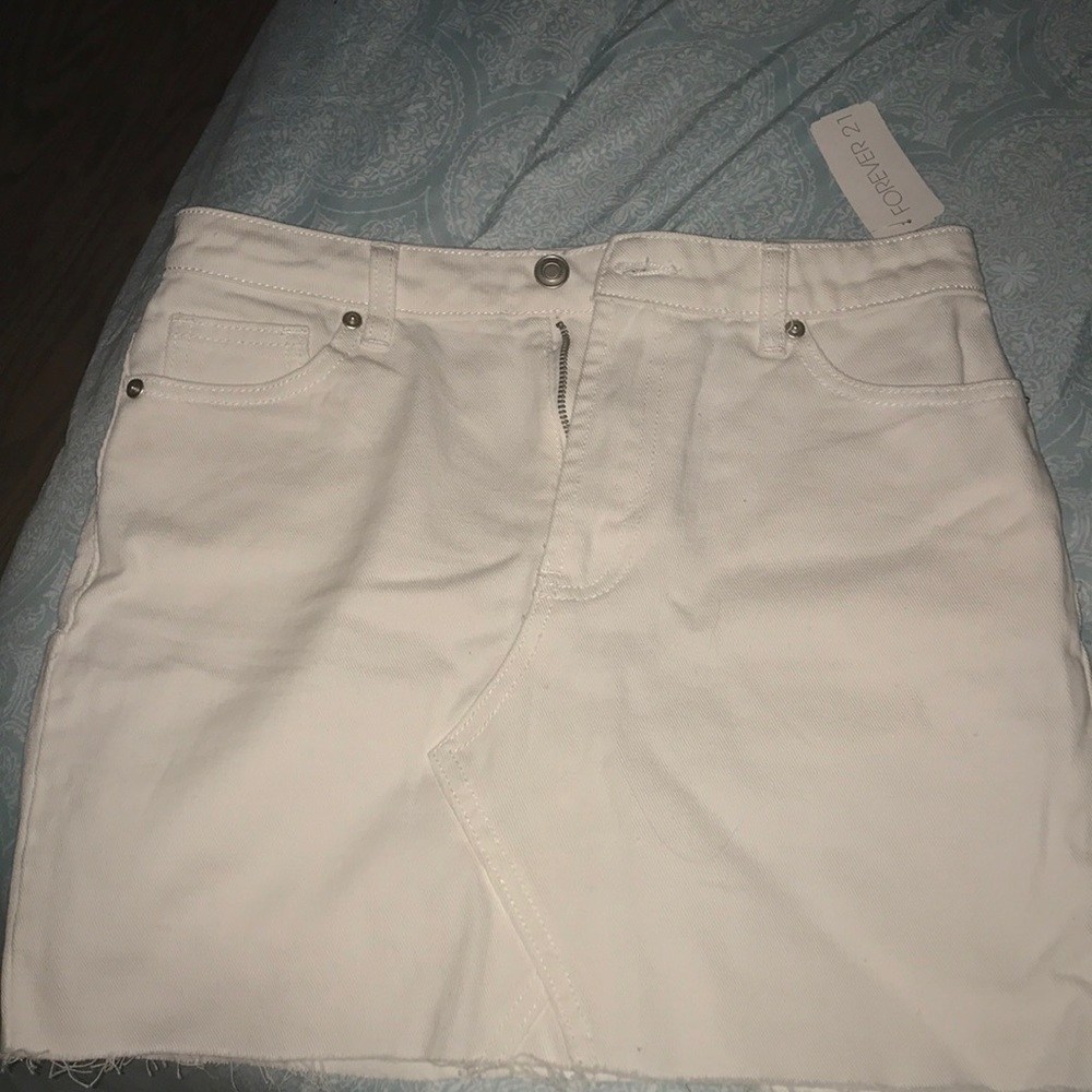 White denim skirt forever 21